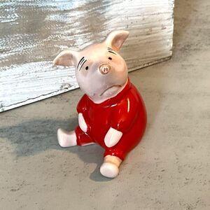 Sweet vintage porcelain Piglet Walt Disney Beswick Winnie the Pooh